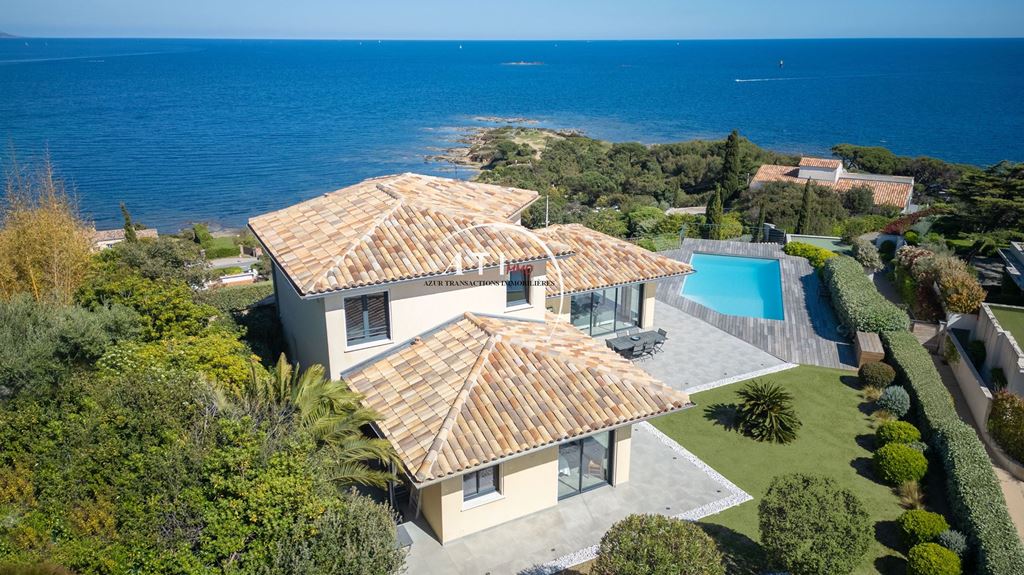 Villa SAINTE MAXIME 3950000€ AZUR TRANSACTIONS IMMOBILIERES Villa SAINTE MAXIME 3950000€ AZUR TRANSACTIONS IMMOBILIERES