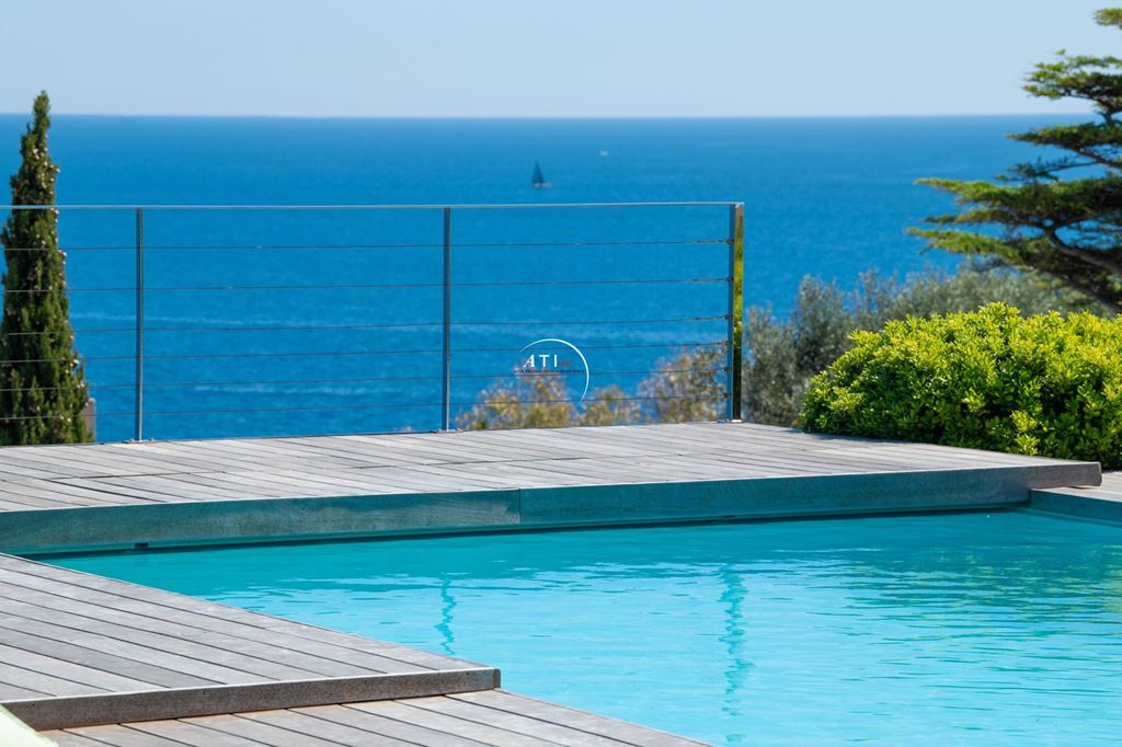 Villa SAINTE MAXIME 3950000€ AZUR TRANSACTIONS IMMOBILIERES Villa SAINTE MAXIME 3950000€ AZUR TRANSACTIONS IMMOBILIERES