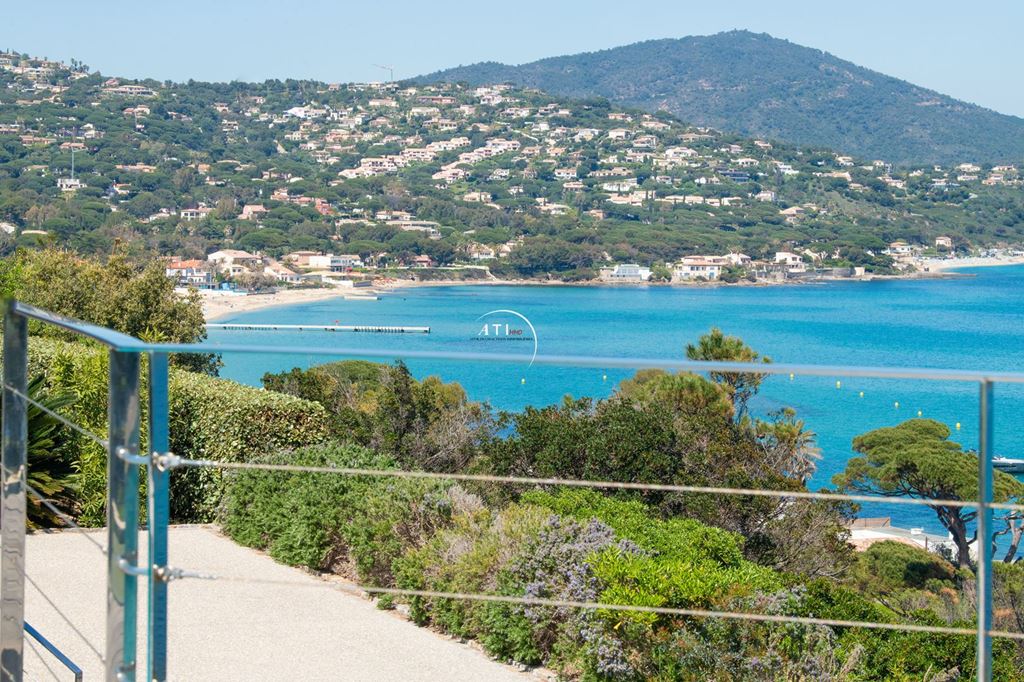 Villa SAINTE MAXIME 3950000€ AZUR TRANSACTIONS IMMOBILIERES Villa SAINTE MAXIME 3950000€ AZUR TRANSACTIONS IMMOBILIERES