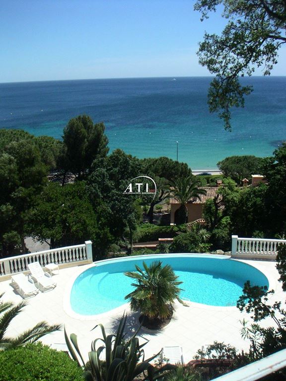 Maison provençale STE MAXIME 4800000€ AZUR TRANSACTIONS IMMOBILIERES Maison provençale STE MAXIME 4800000€ AZUR TRANSACTIONS IMMOBILIERES