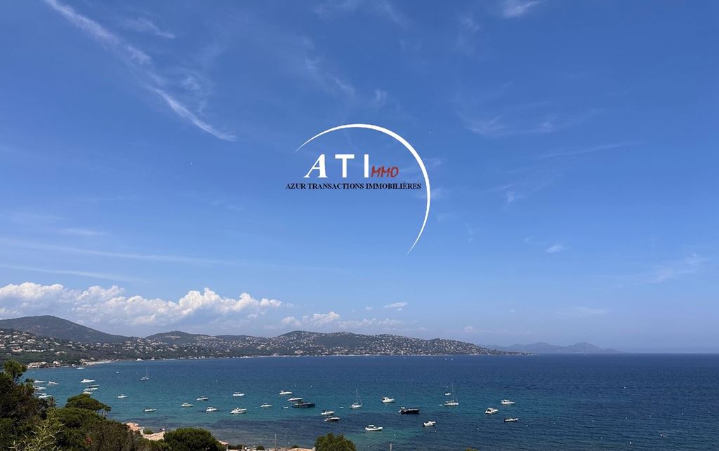 Villa STE MAXIME 4050000€ AZUR TRANSACTIONS IMMOBILIERES